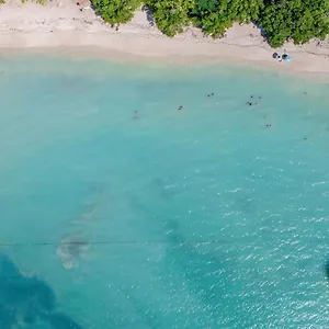 At De Buye Cabo Rojo